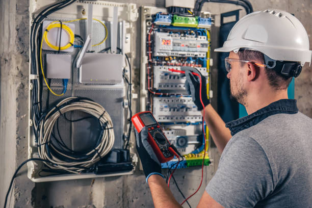 Best Emergency Electrical Repair  in Braddock, VA
